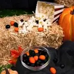 M&M'S Peanut Milk Chocolate Halloween Candy, 62 oz. - Image 5